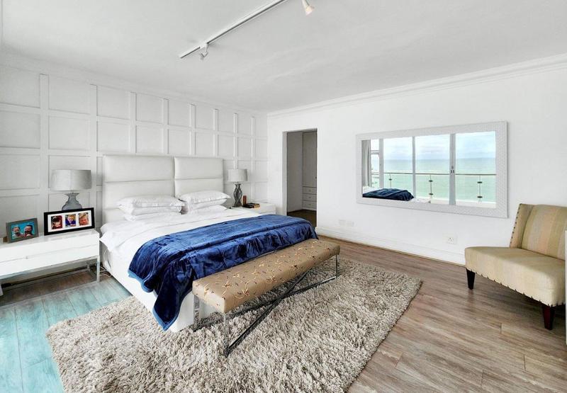 5 Bedroom Property for Sale in Bantry Bay Western Cape